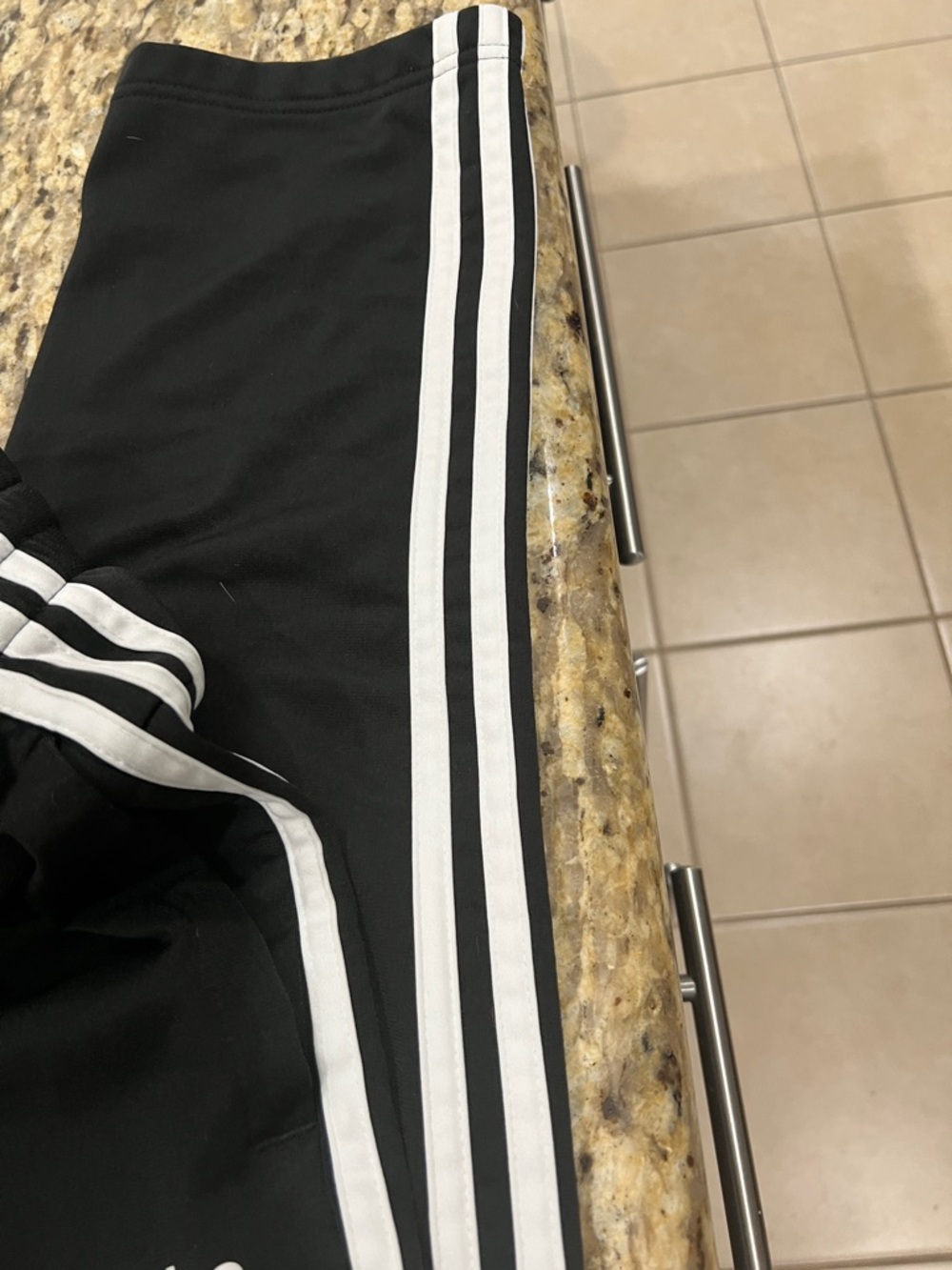 Adidas - Picture 3 of 5